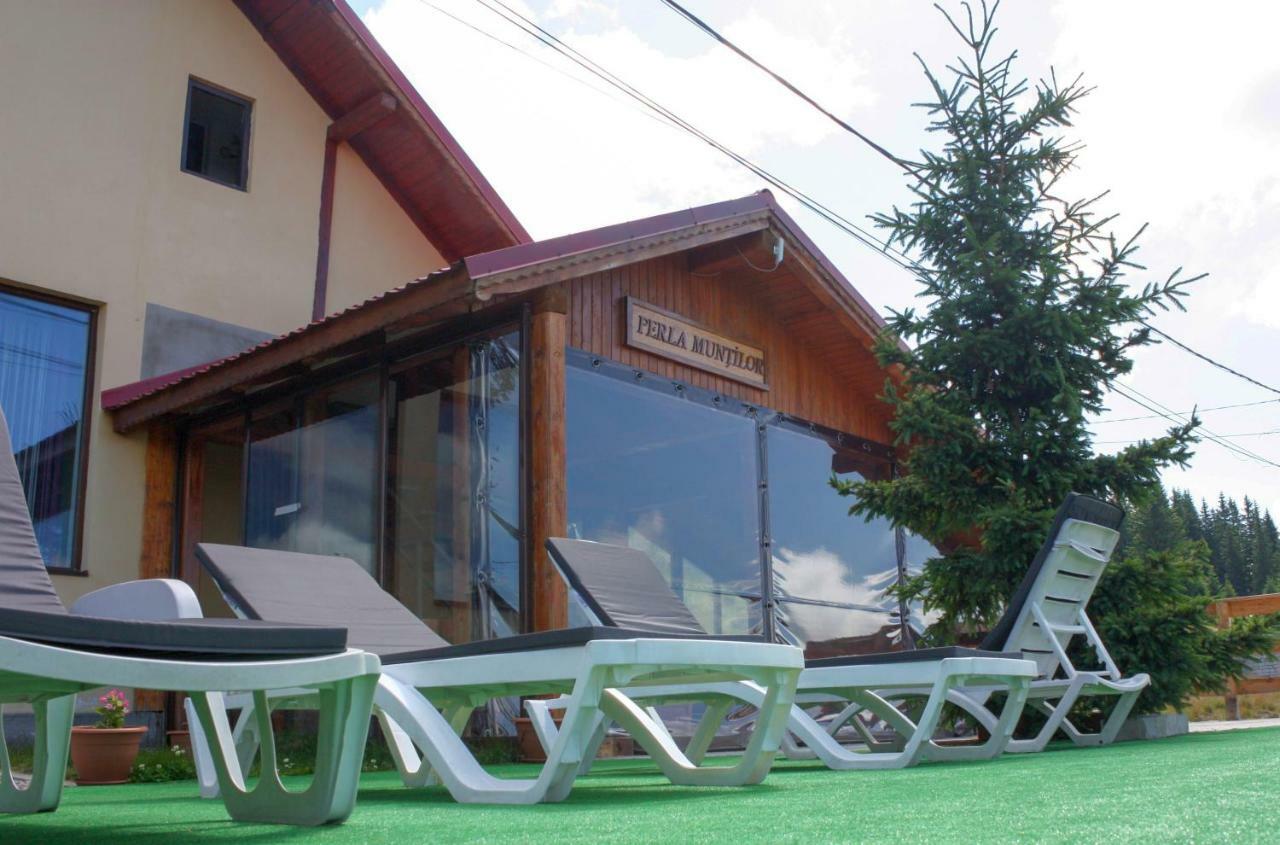 Hotel Perla Muntilor Rânca Exteriér fotografie